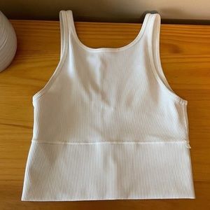 Lululemon Power Pivot Tank size 6